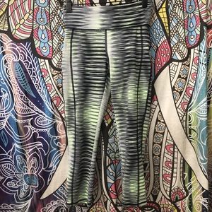 Forever 21 green/grey athletic leggings